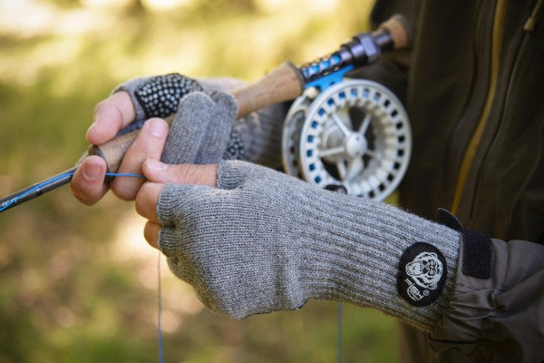 fish explorer handschuh Fish Monkey Bauers Grandma Two Finger Wool Glove