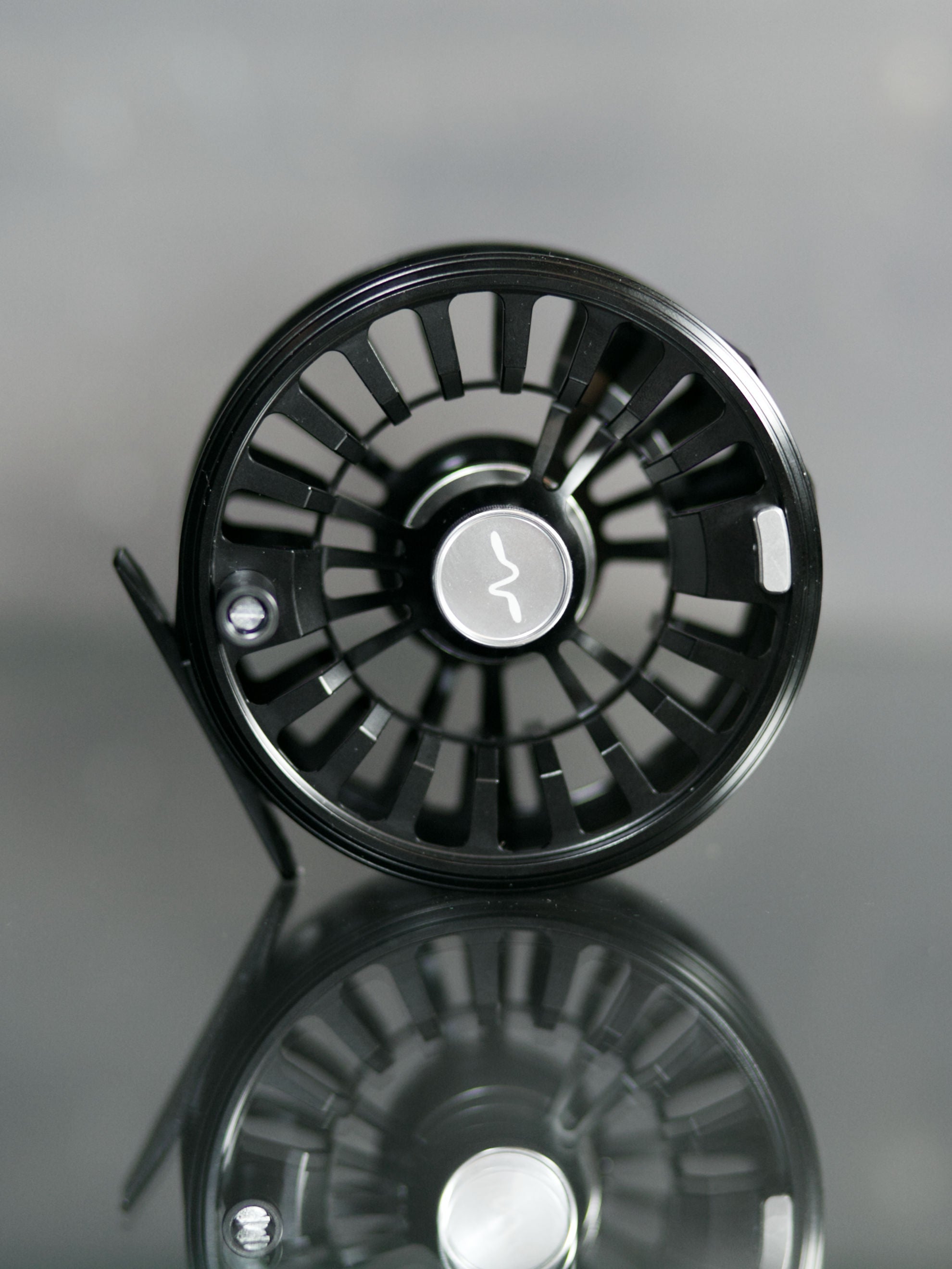 Guideline HALO Black Stealth fly reel - Green Trail Oy webstore